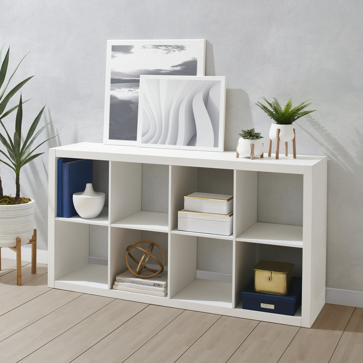8-Cube Storage Organizer, With 8 Openings For Storage White